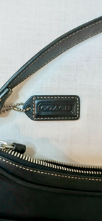 Vintage Coach Hampton 7593 Demi Hobo Genuine Leather Shoulderbag - SOLD OUT Bag Sophie's Attic